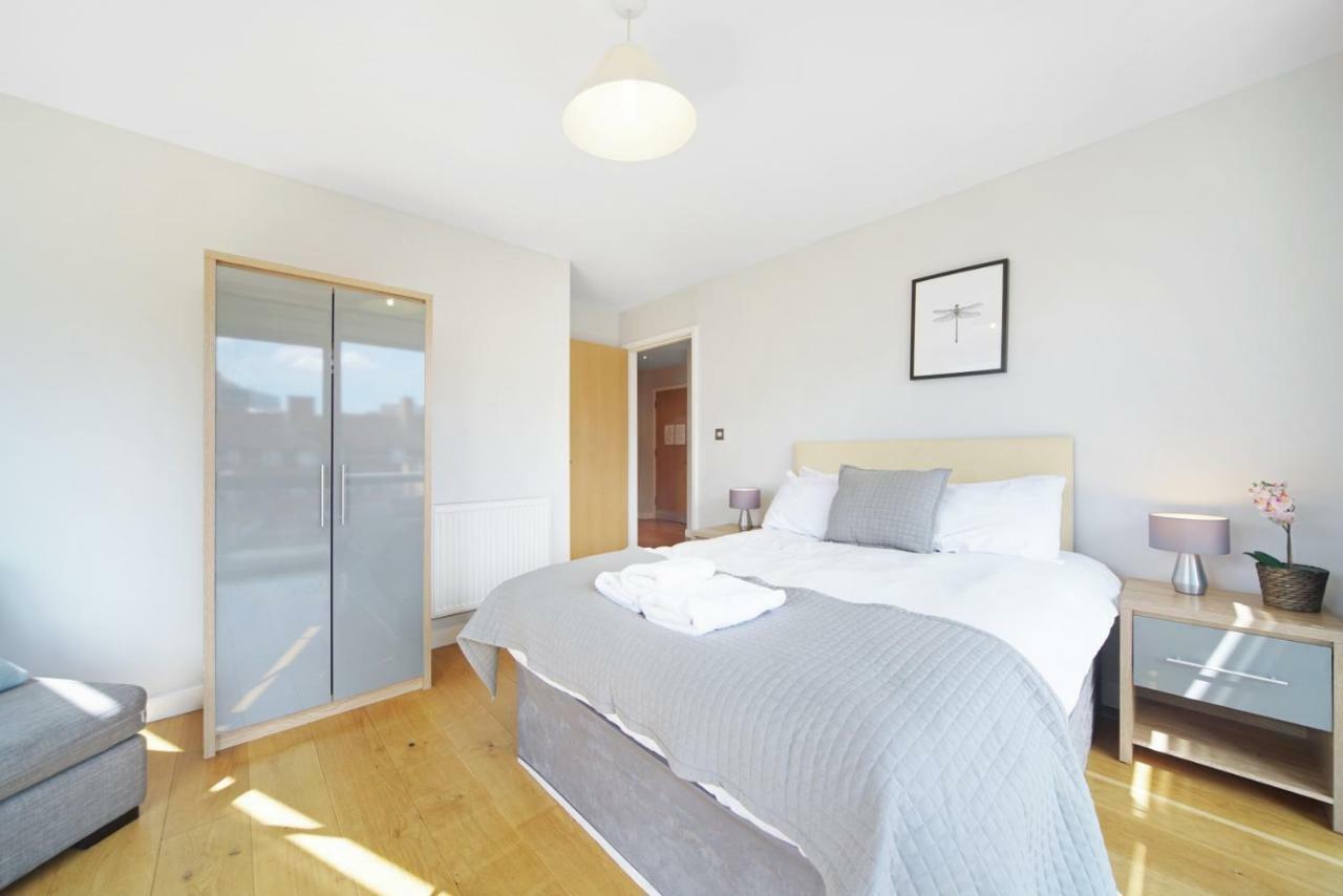 2 Bed Executive Penthouse Near Liverpool Street Free Wifi By City Stay Aparts Лондон Екстер'єр фото
