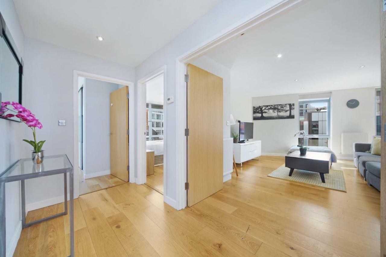 2 Bed Executive Penthouse Near Liverpool Street Free Wifi By City Stay Aparts Лондон Екстер'єр фото