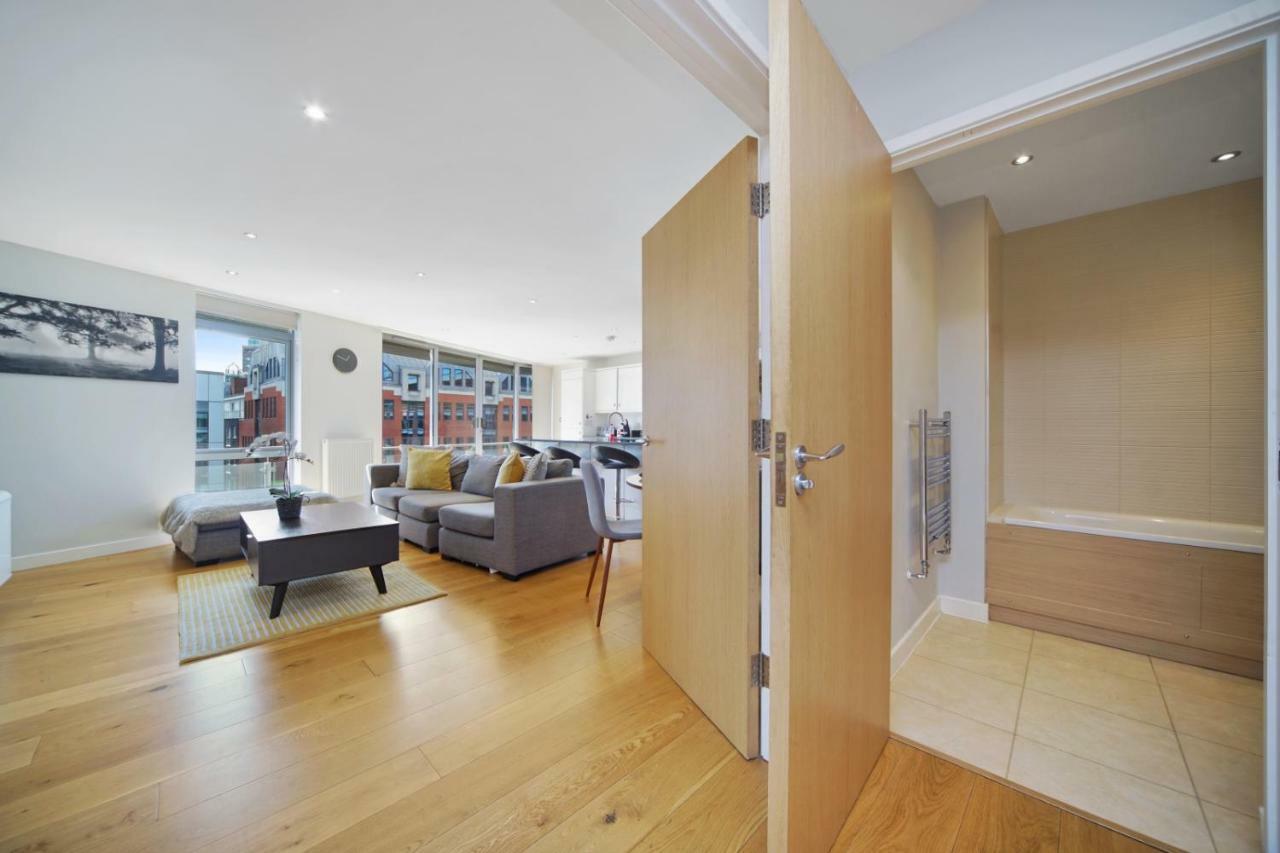 2 Bed Executive Penthouse Near Liverpool Street Free Wifi By City Stay Aparts Лондон Екстер'єр фото